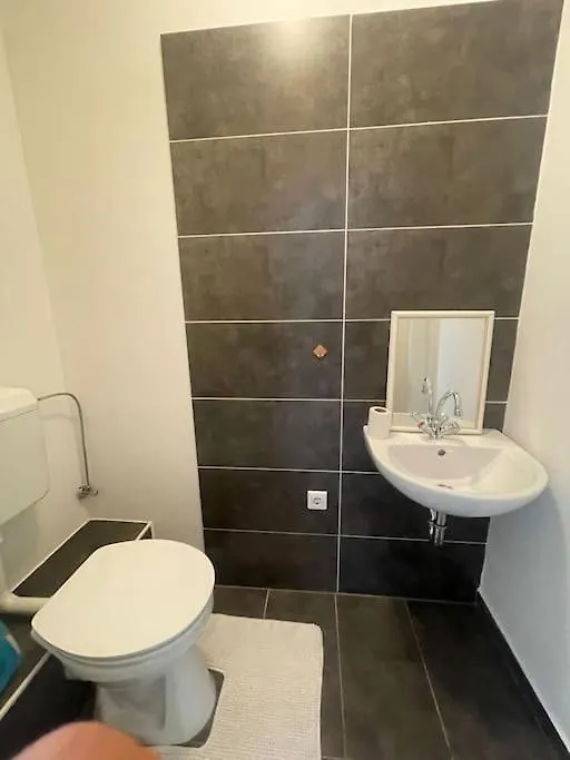 Appartement Moderne Dachgeschosswohnung In Bester Lage - Self Check In Graz